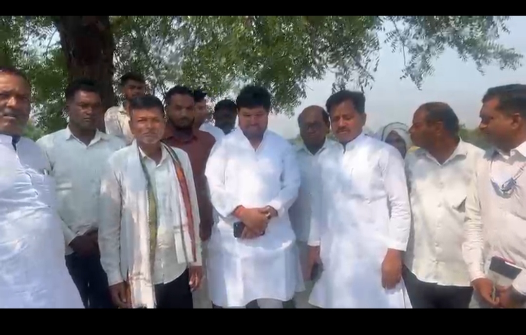 सिंधी काळेगाव येथे अवकाळी पावसाचा फटका*  – वीज कोसळून तीन जनावरे दगावली,  *आमदार अर्जुनराव खोतकर यांनी केली तात्काळ पाहणी